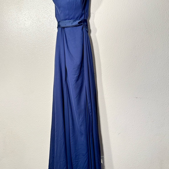 COPY - VERA WANG 'White' Bridesmaid Prom V-Wire Crepe Mermaid Dress midnightblu… - Picture 13 of 17